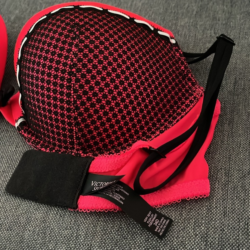 Victoria’s Secret Very Sexy push up bra - Picture 3 of 6